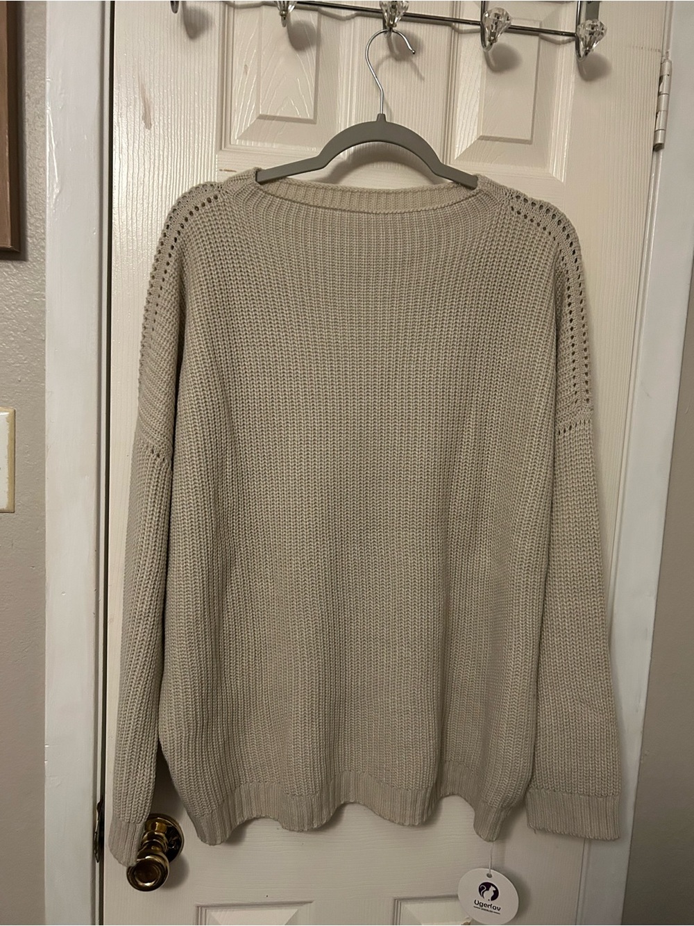 Women’s Classic Crewneck Knit Sweater - Beige